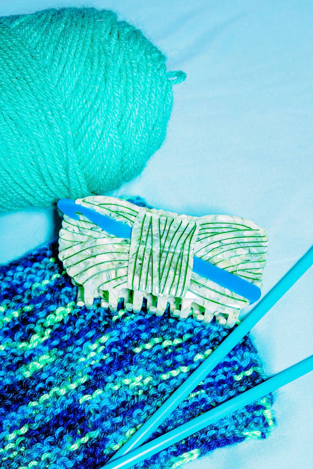 The Peach Fuz| Crochet Needle Hair Claw – Lift Bridge Yarns
