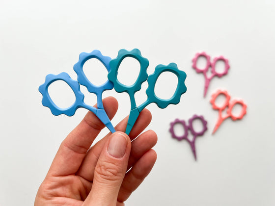 Small Flower Embroidery Scissors