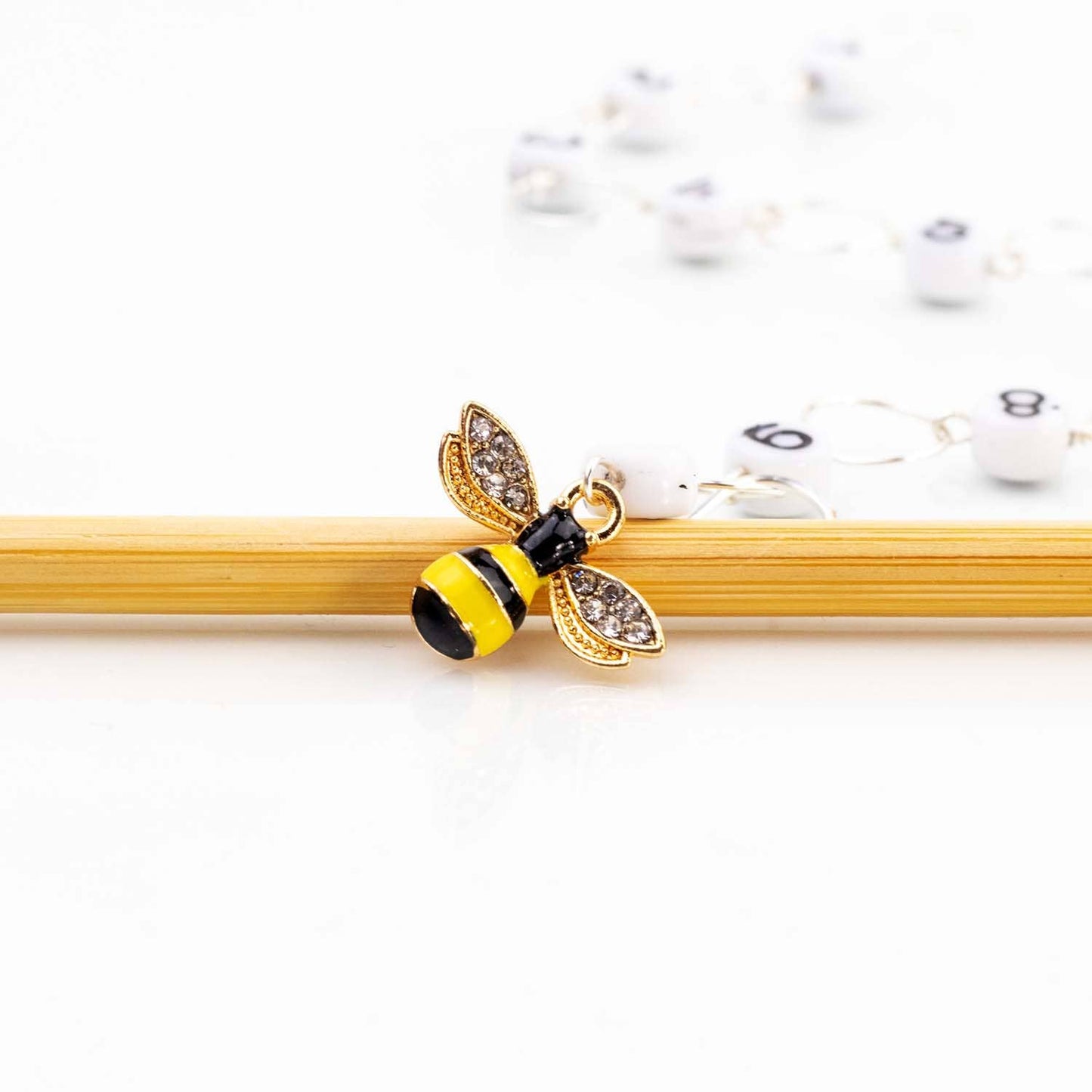 Sparkle Bee Straight Chain Row Counter Small (up to US 4 needle E hook) | Notions - Stitch Markers