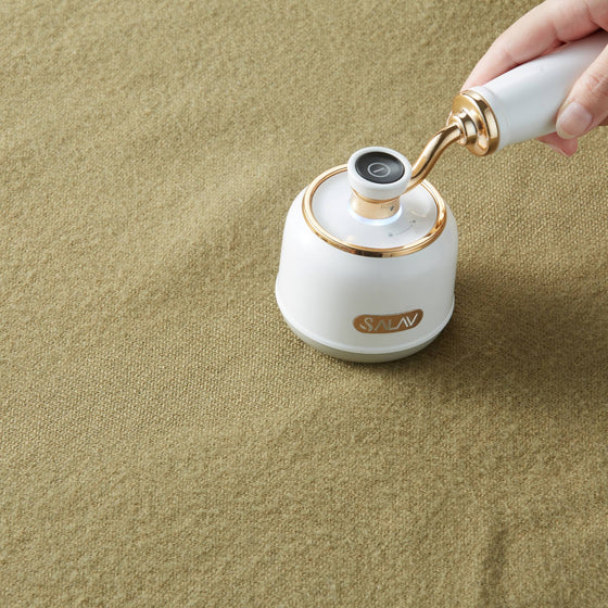 Retro Edition Rechargeable Fabric Shaver and Lint Roller