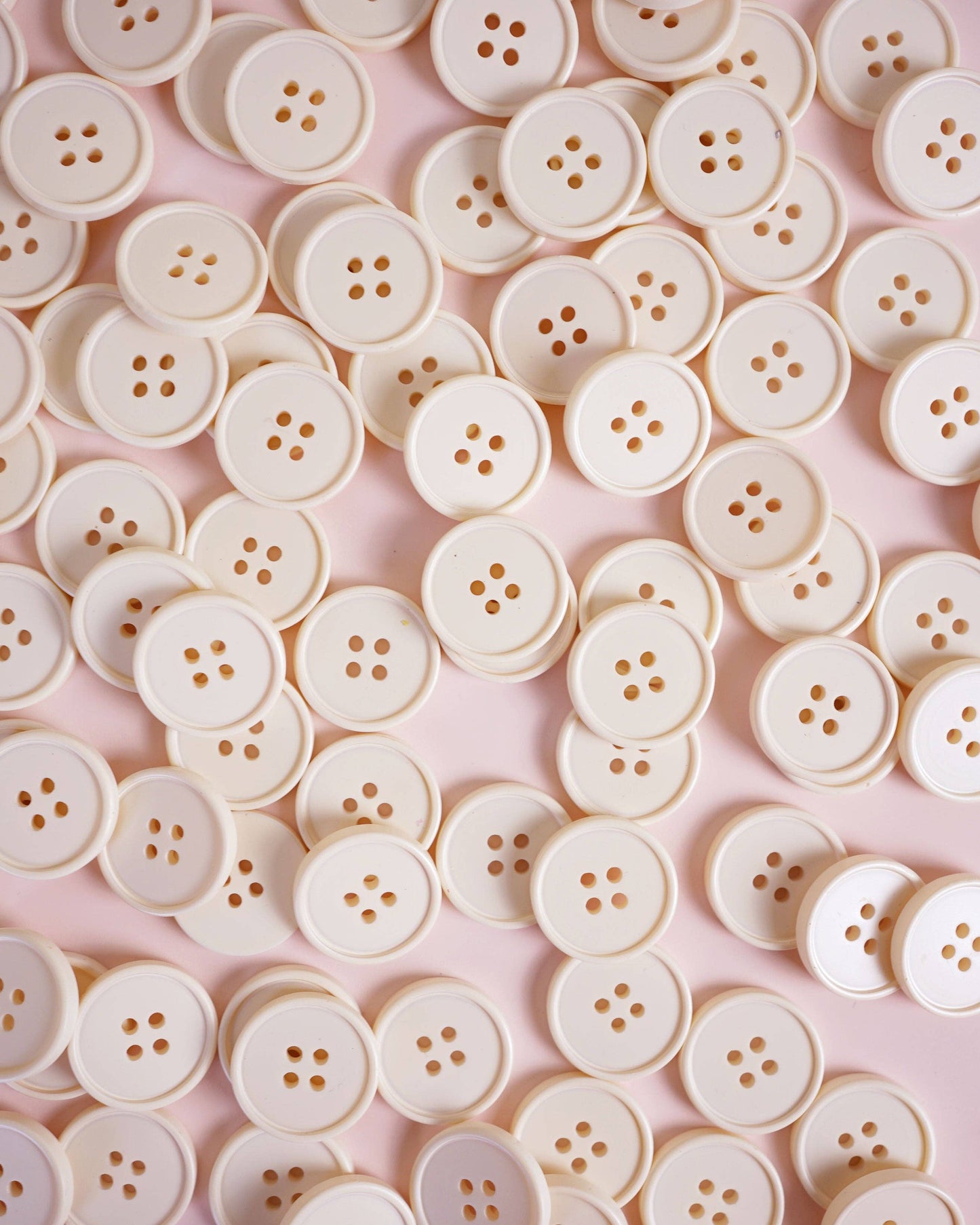 Retro Buttons | Cream Puff | 7/8in | 6ct | Buttons