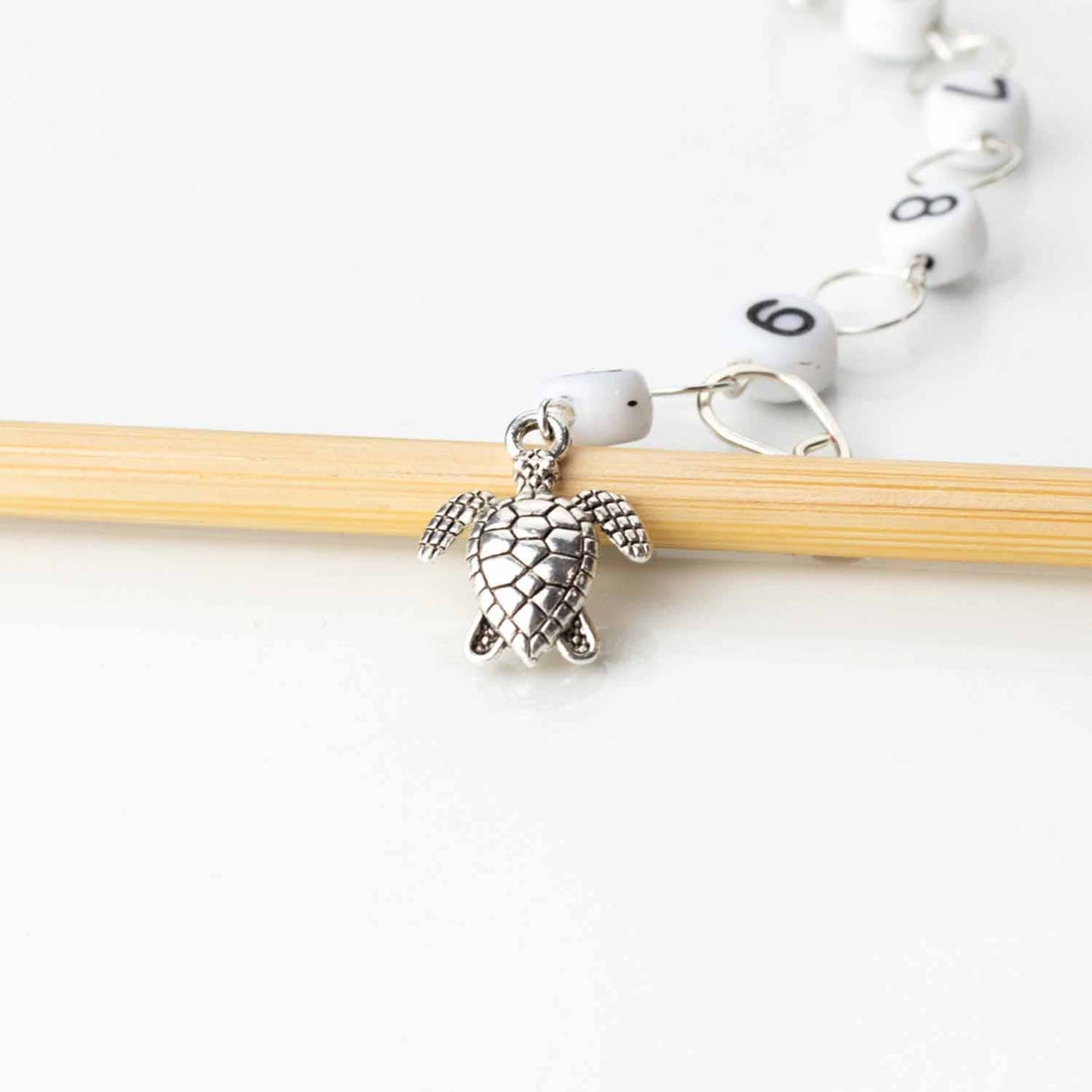 Tiny Sea Turtle Row Counter for Knitting Small (up to US 4 needle E hook) | Row Counters