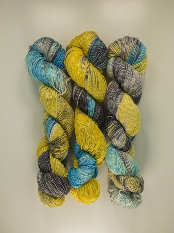  Moodswing Fingering - Entering Totality (Eclipse Exclusive) by MooRoo sold by Lift Bridge Yarns