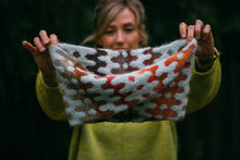  Ooey Gooey Cowl with Nancy Vandivert  |  Fri. Jan. 30 & Feb. 6, 13 & 20, 2026 | 3 - 4:30 pm