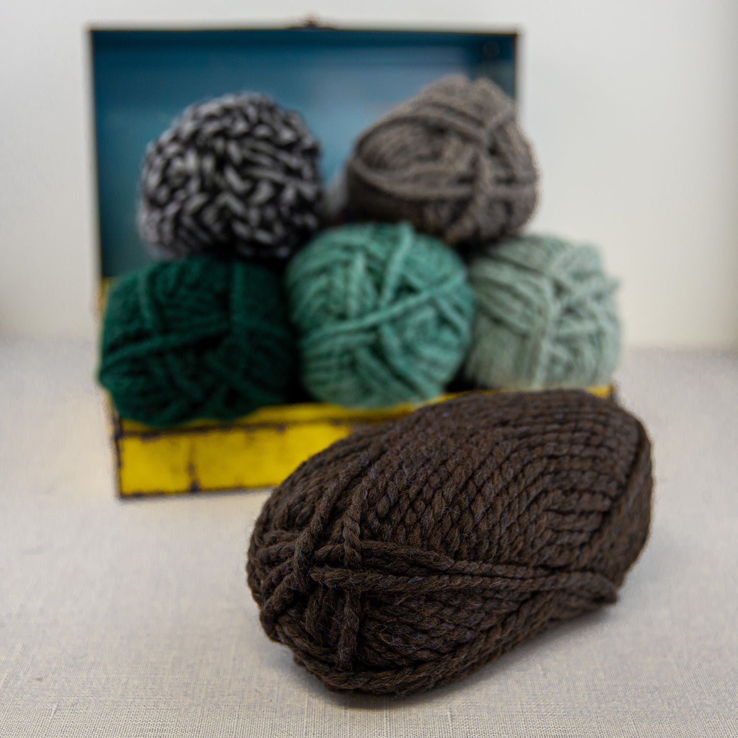 Encore Mega Dark Brown (1444) | Yarn - Super Bulky