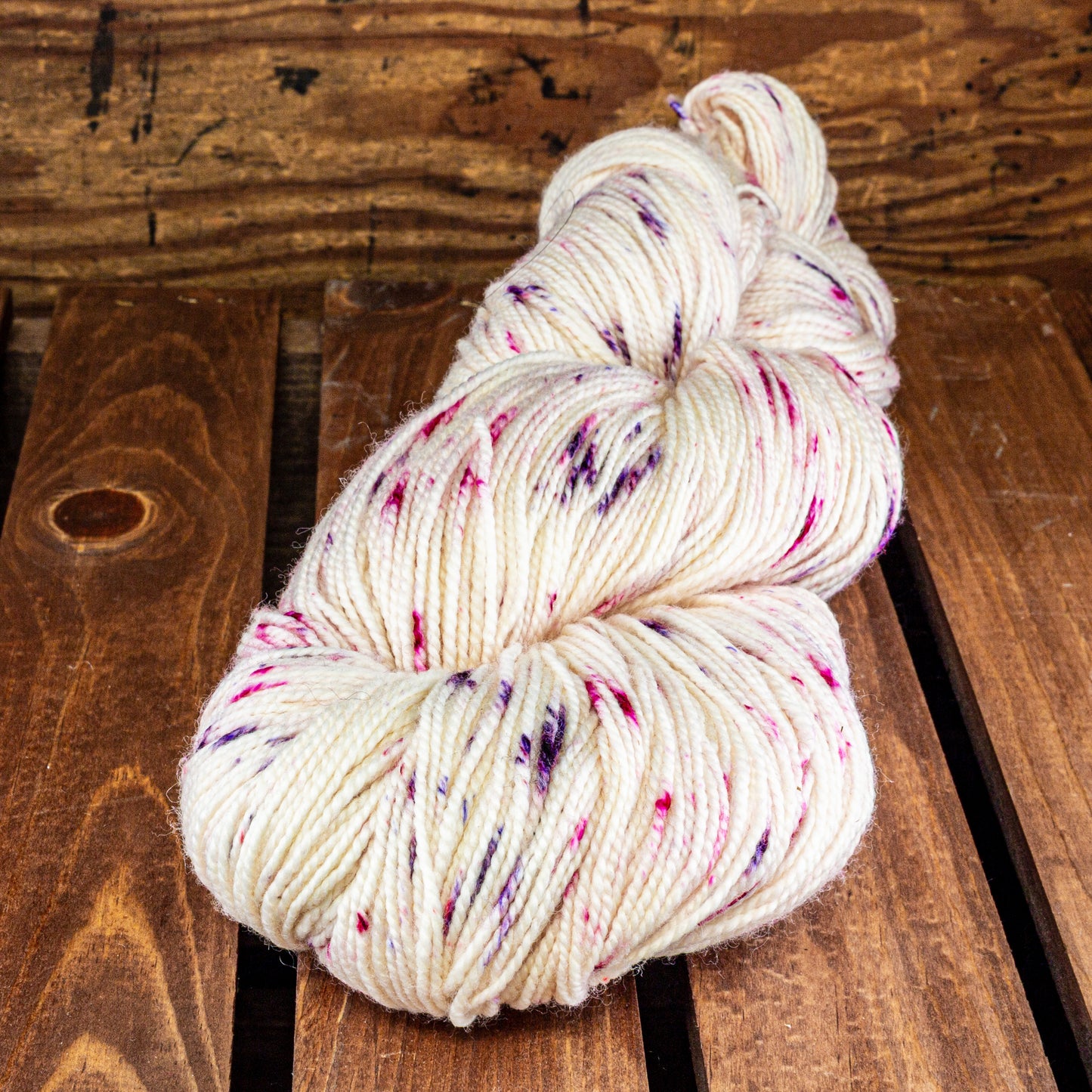Happy Feet 100 Splash Passion Fruit (111) | Yarn - Fingering