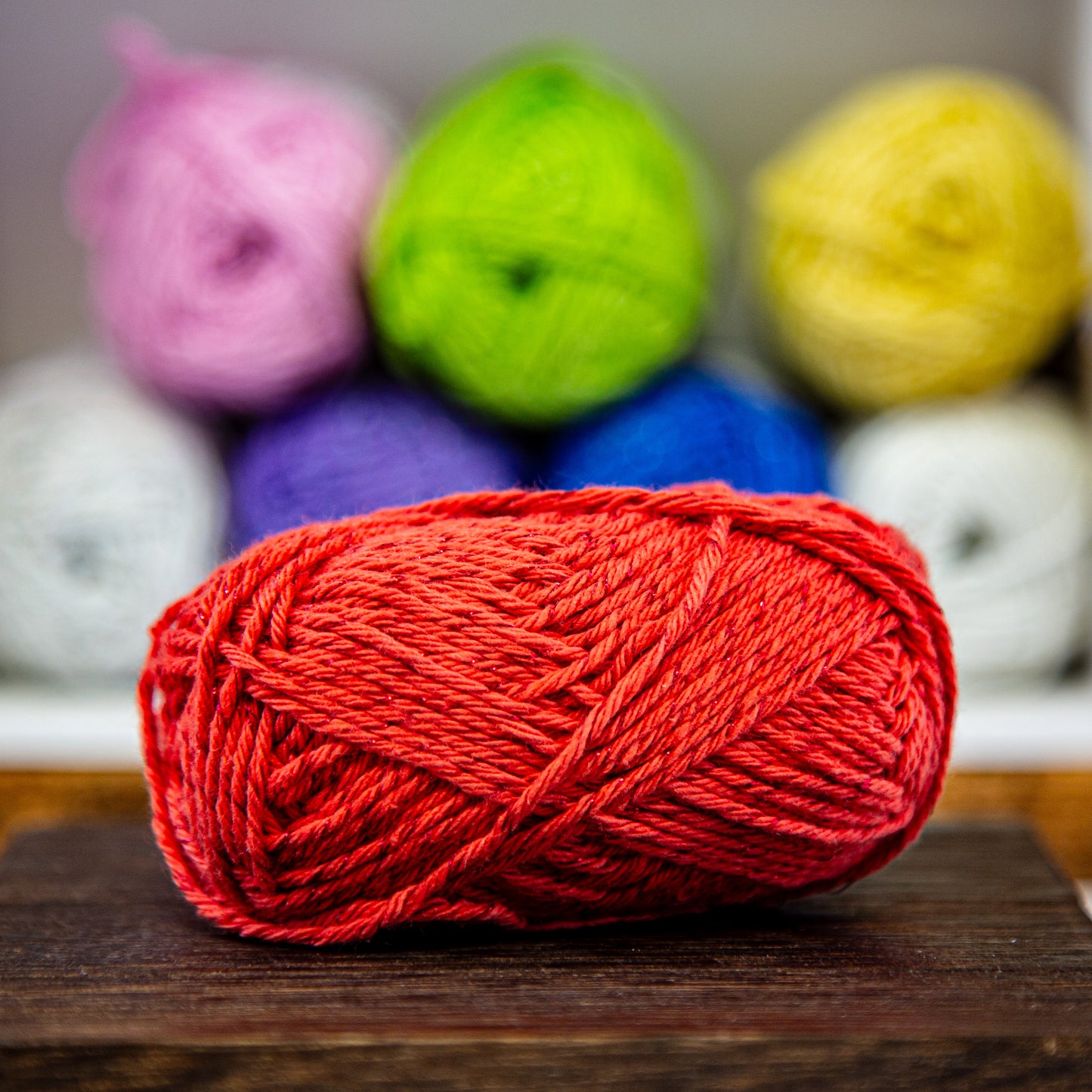 Ricorumi Twinkly Twinkly DK Mini Skeins Red (009) | Yarn - DK
