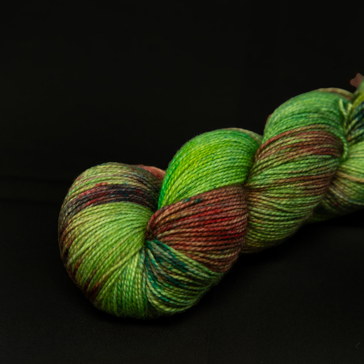 Wild Astro | Fingering/Sock | Yarn - Fingering