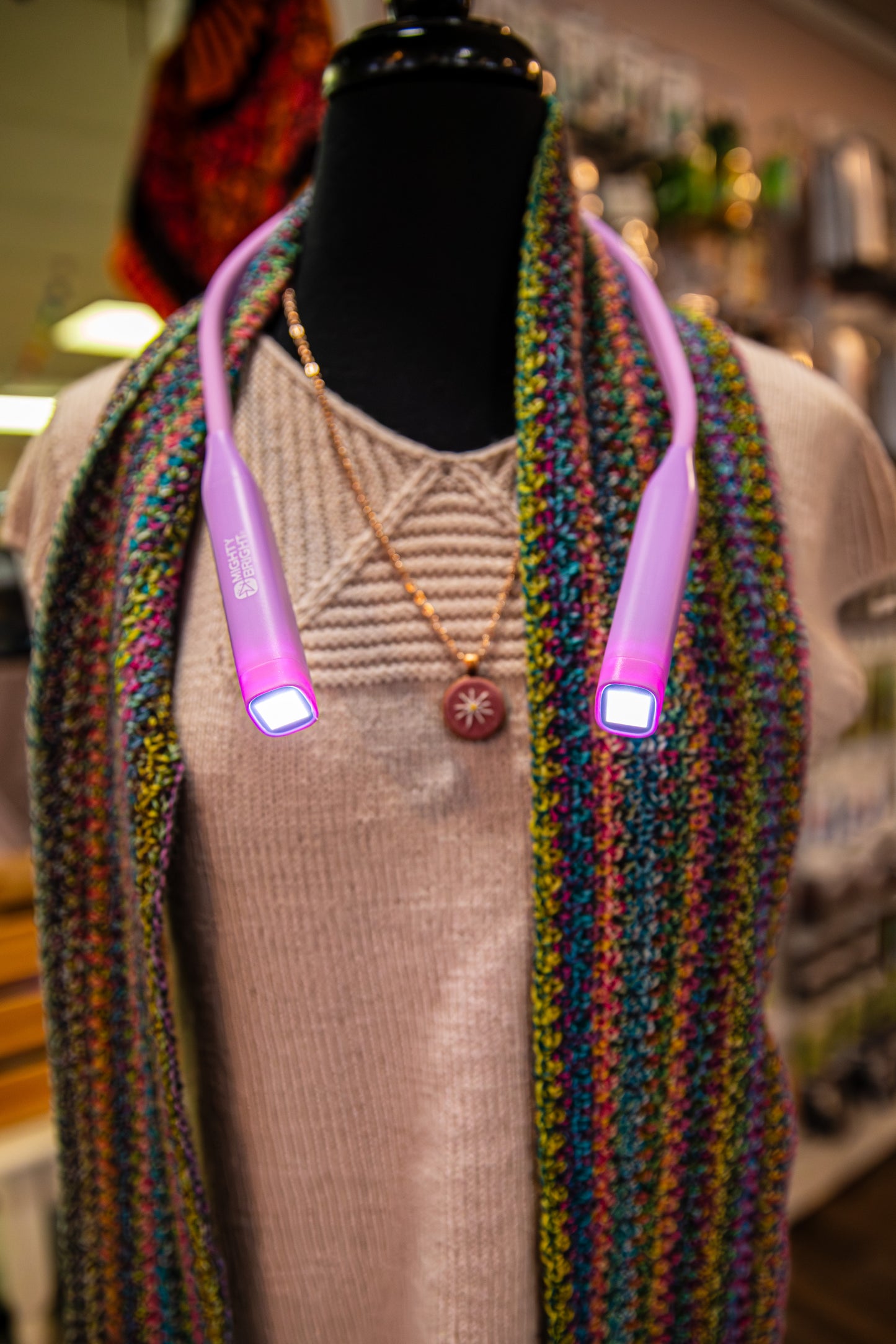 Atlas Rechargeable Neck Light | Lavender | Neck Light