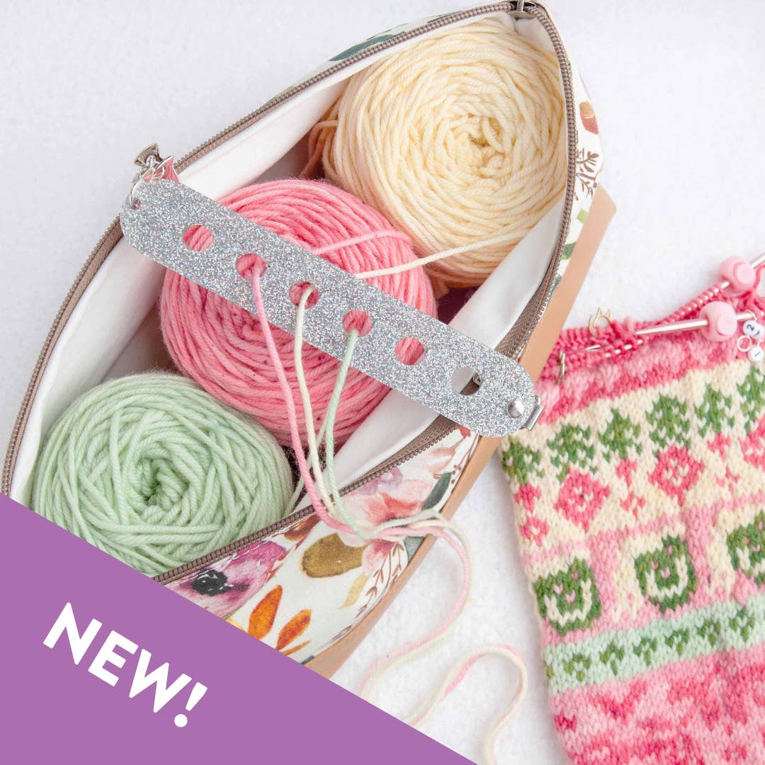Yarn Gator | Colorwork Yarn Minder | Notions - Yarn Minder
