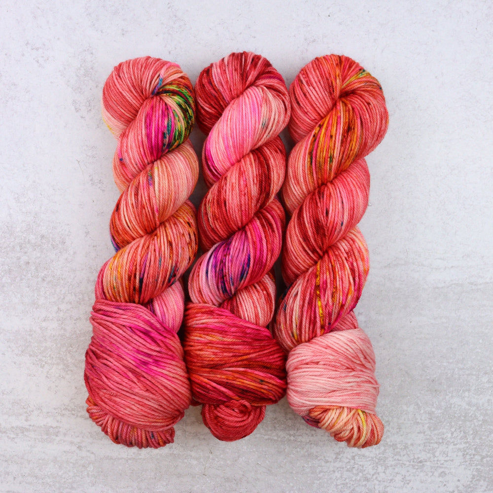 Squish DK | Speckles Tulip | Yarn - DK
