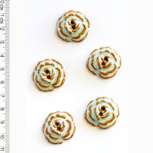  Classic Rose Buttons | 5 ct